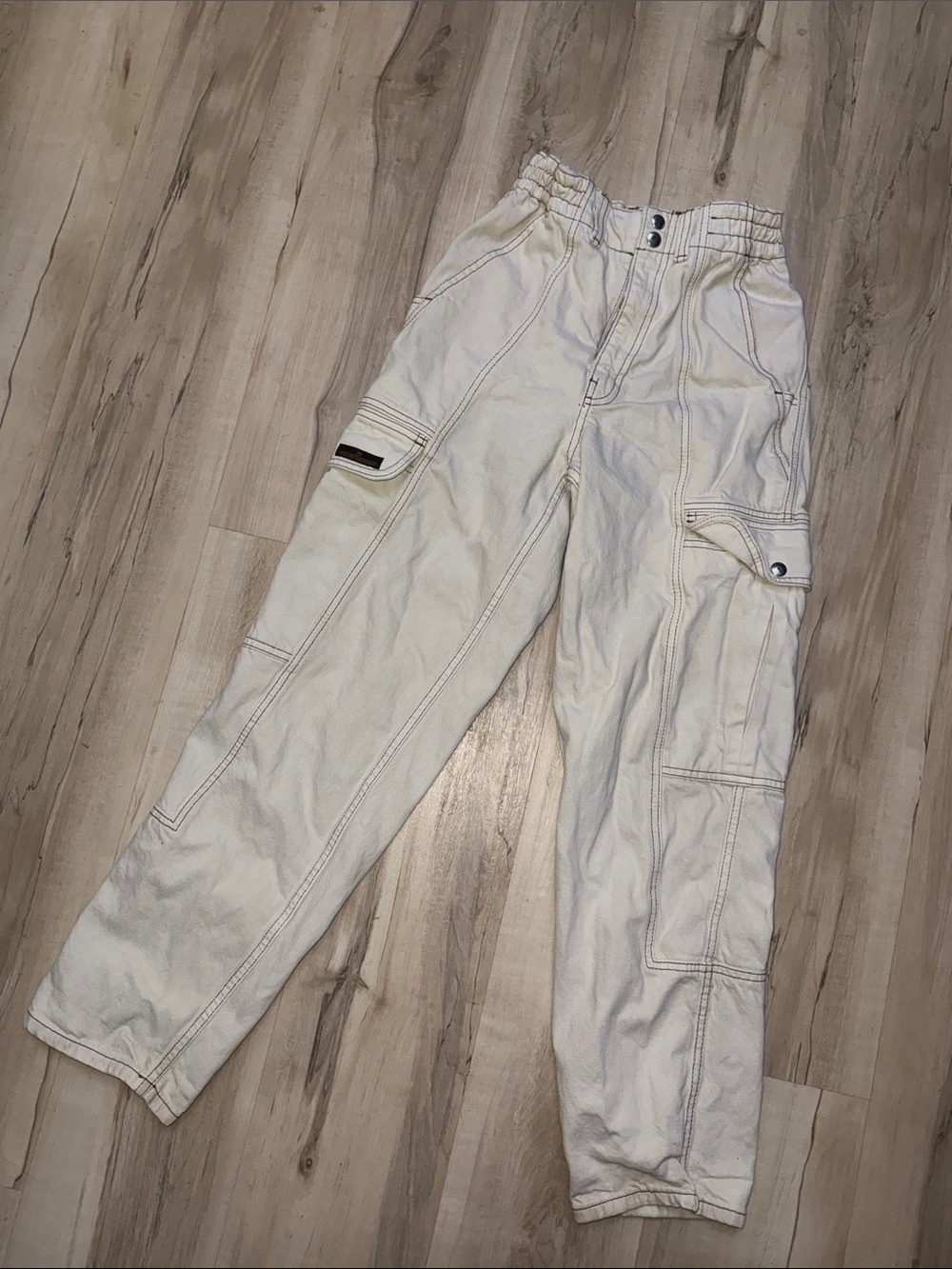 BDG Off-White Cargo Jeans